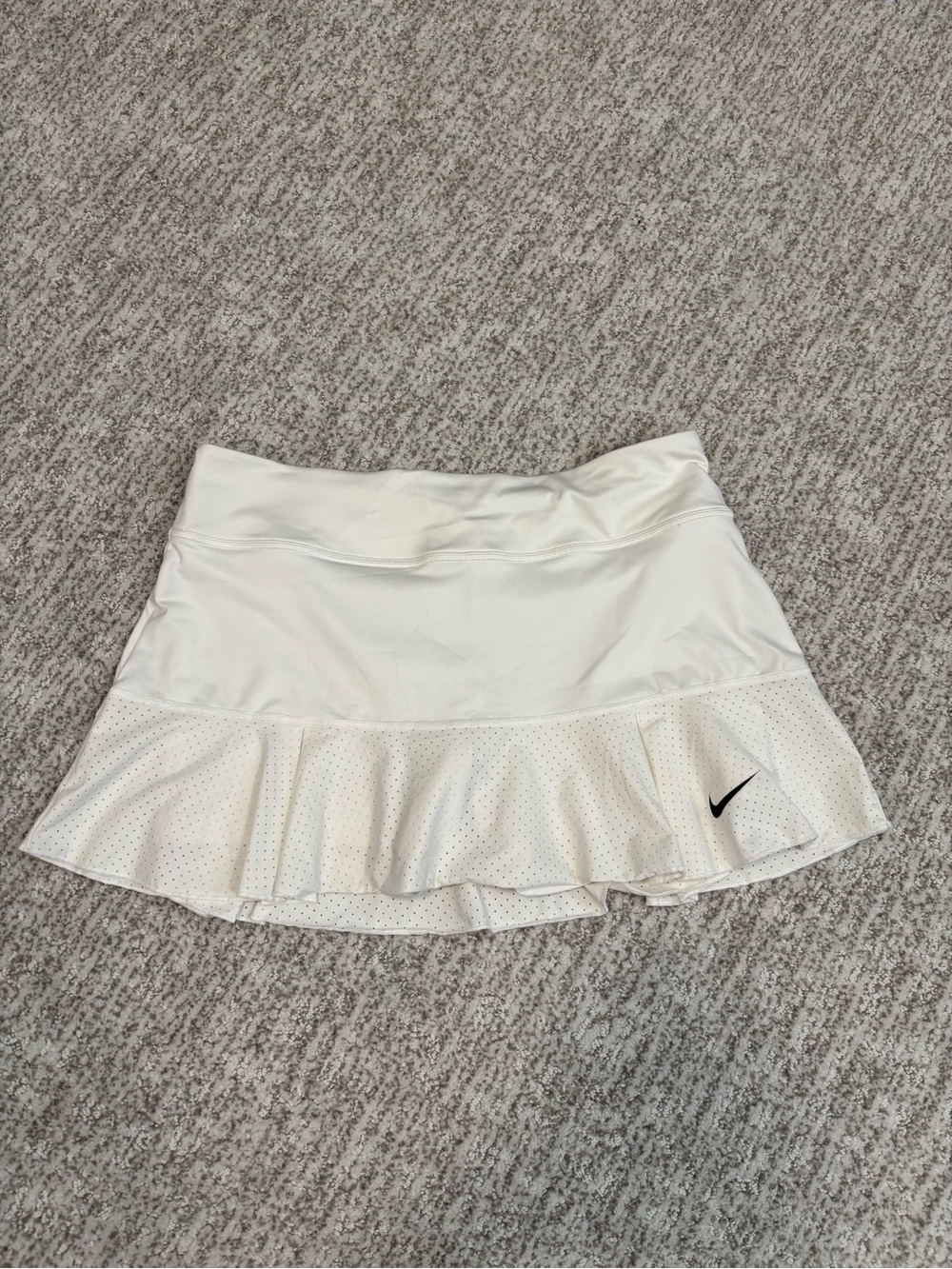 Nike White Ruffle Hem Performance Skirt *Like New!*